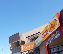 Plaza Los Guayacanes photo