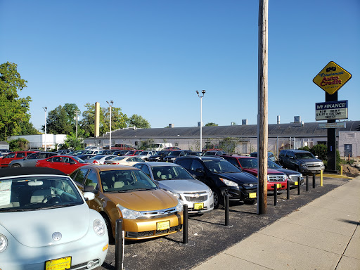 Used Car Dealer «Cincinnati Auto Credit», reviews and photos, 2813 Gilbert Ave, Cincinnati, OH 45206, USA