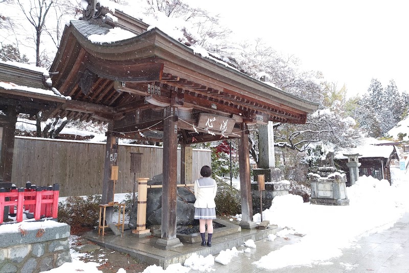 盛岡八幡宮 手水舎