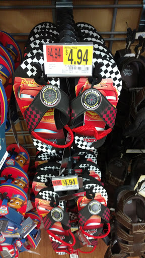 Department Store «Walmart Supercenter», reviews and photos, 6819 Walton Ln, Gloucester Courthouse, VA 23061, USA