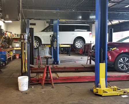Auto Repair Shop «Riverside Auto Care», reviews and photos, 13160 Fort St, Southgate, MI 48195, USA
