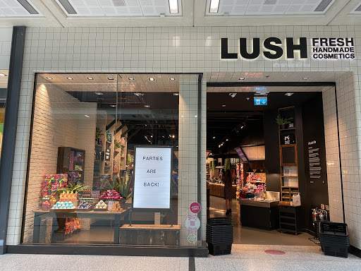 Japanese products shops in Manchester