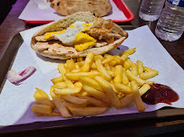 Plats et boissons du Kebab Grenelle Food à Paris - n°1