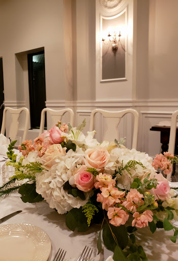 Florist «Point Loma Village Florist», reviews and photos, 3020 Cañon St, San Diego, CA 92106, USA