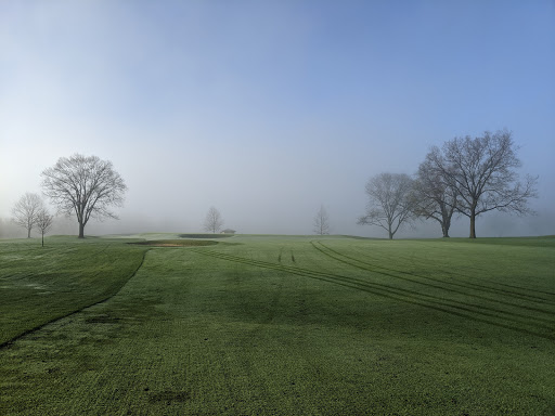 Private Golf Course «Blue Mound Golf and Country Club», reviews and photos, 10122 W North Ave, Wauwatosa, WI 53226, USA
