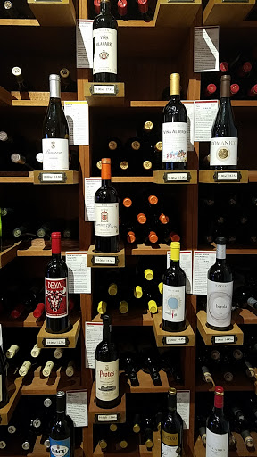 Wine Store «Best Wine Purveyors», reviews and photos, 210 Marble Ave, Pleasantville, NY 10570, USA