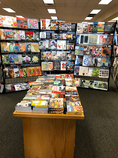 Book Store «Schuler Books & Music», reviews and photos, 2820 Towne Centre Blvd, Lansing, MI 48912, USA