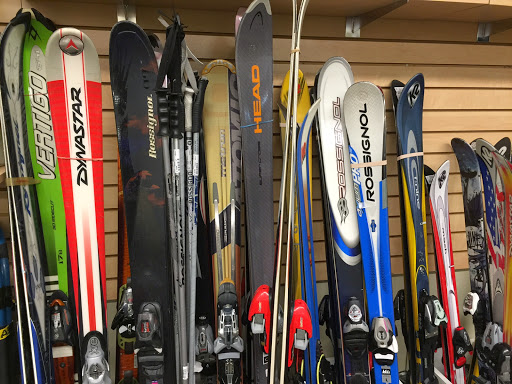 Sporting Goods Store «Second Gear Sports», reviews and photos, 6529 California Ave SW, Seattle, WA 98136, USA