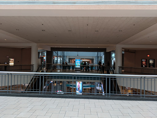 Movie Theater «Regal Cinemas Destiny USA 19 IMAX & RPX», reviews and photos, 9586 Destiny USA Dr, Syracuse, NY 13204, USA