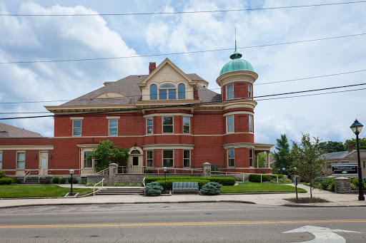 Funeral Home «Webb Noonan Kidd Funeral Home», reviews and photos, 240 Ross Ave, Hamilton, OH 45013, USA