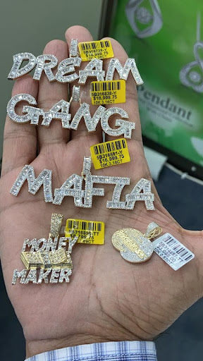 Watch Repair Service «Golden Jewelers - Memphis», reviews and photos, 2926 Lamar Ave, Memphis, TN 38114, USA