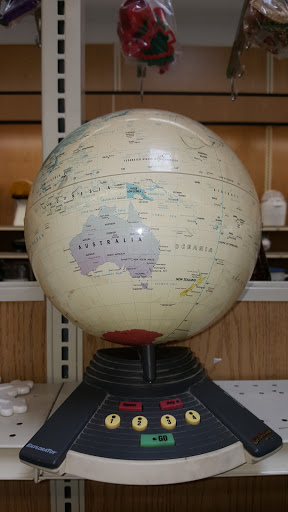 Thrift Store «Valley Thrift Store», reviews and photos, 1717 Woodman Dr, Kettering, OH 45420, USA