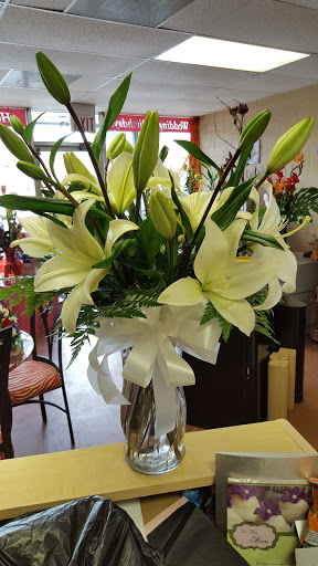Florist «Blossoms Florist», reviews and photos, 913 N Peak St, Dallas, TX 75204, USA