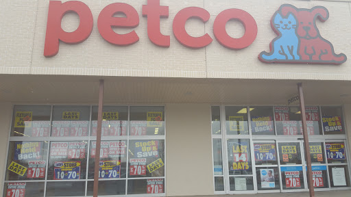 Pet Supply Store «Petco Animal Supplies», reviews and photos, 1018 Mt Prospect Plaza, Mt Prospect, IL 60056, USA