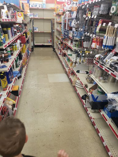 Dollar Store «FAMILY DOLLAR», reviews and photos, 4 Eglin Pkwy SE, Fort Walton Beach, FL 32548, USA