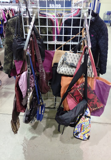 Thrift Store «Goodwill», reviews and photos, 7114 Winchester Rd, Memphis, TN 38125, USA