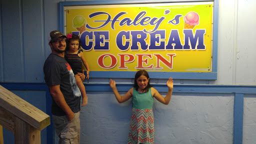 Grocery Store «Holden Beach General Store», reviews and photos, 473 Ocean Blvd W, Holden Beach, NC 28462, USA