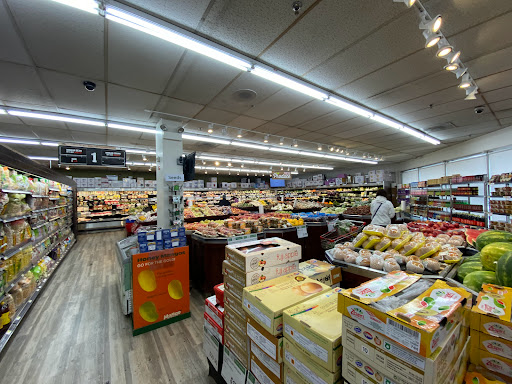 Korean Grocery Store «H Mart», reviews and photos, 34 E Golf Rd, Schaumburg, IL 60173, USA