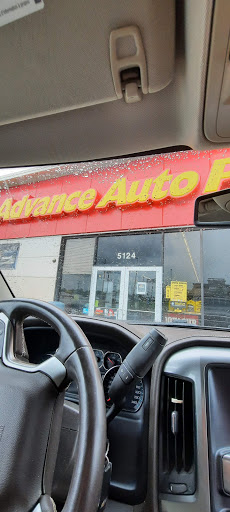Auto Parts Store «Advance Auto Parts», reviews and photos, 5124 Hinkleville Rd, Paducah, KY 42001, USA