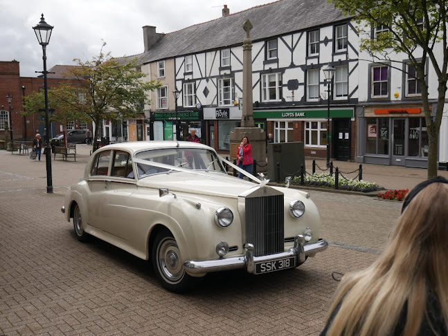 Reviews of Broughton Wedding Cars in Preston - Car rental agency
