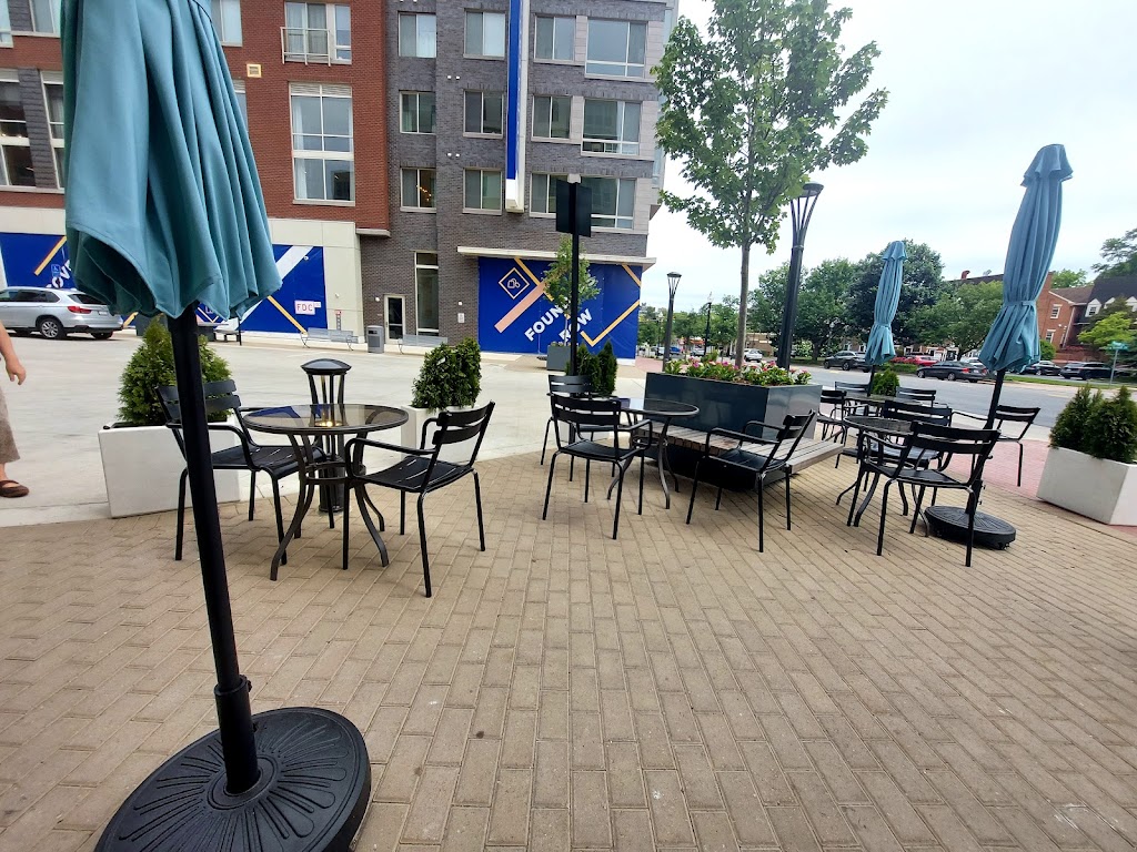 Roll Play Viet Grill 22046