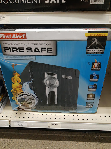 Hardware Store «Harbor Freight Tools», reviews and photos, 4675 Portland Rd NE #170, Salem, OR 97305, USA