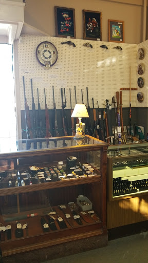 Pawn Shop «Daves Pawn», reviews and photos, 437 N Last Chance Gulch, Helena, MT 59601, USA