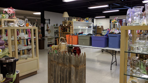 Thrift Store «The Resale Center», reviews and photos, 1505 34th St, Lubbock, TX 79411, USA