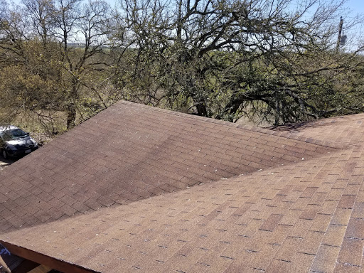 Roofing Contractor «Advanced Roofing & Construction», reviews and photos, 25 Waters Edge Cir Apt.932, Georgetown, TX 78626, USA