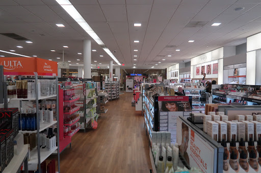 Hair Salon «Ulta Beauty», reviews and photos, 1250 Baltimore Pike, Springfield, PA 19064, USA