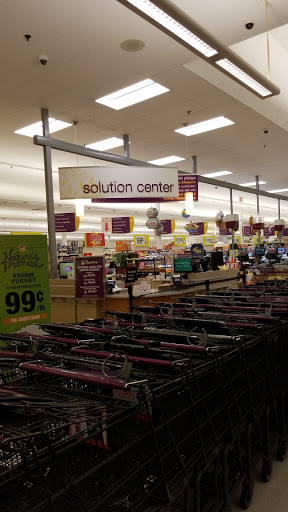 Grocery Store «Super Stop & Shop», reviews and photos, 72 Newtown Rd, Danbury, CT 06810, USA