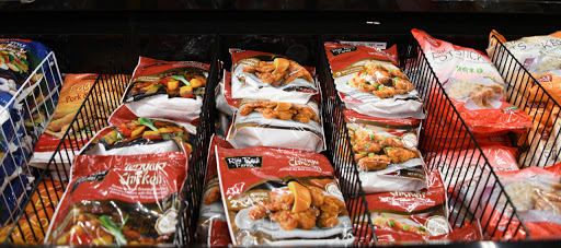 Grocery Store «Grocery Outlet Bargain Market», reviews and photos, 2925 NW Division St, Gresham, OR 97030, USA