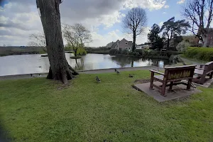 Winterbourne Duck Pond image
