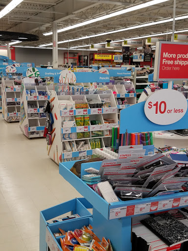 Office Supply Store «Staples», reviews and photos, 1690 Boston Post Rd, Springfield, MA 01129, USA