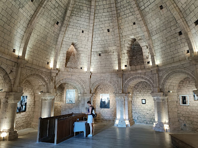 Château de Simiane-la-Rotonde à Simiane-la-Rotonde