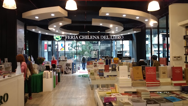Feria Chilena del Libro | Torre Huérfanos - Librería
