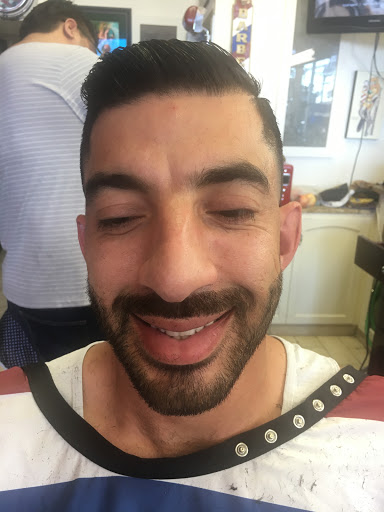 Barber Shop «Clip Joint Barber Shop & Salon», reviews and photos, 2436 S Western Ave, San Pedro, CA 90732, USA