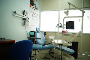 Wisdom Superspeciality Dental Clinic image