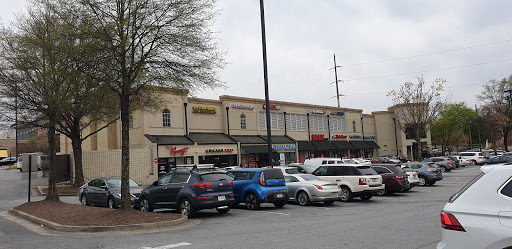 Shopping Mall «Buckhead Crossing Shopping Center», reviews and photos, 2625 Piedmont Rd NE, Atlanta, GA 30324, USA