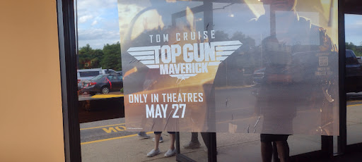 Movie Theater «Regal Cinemas Hooksett 8», reviews and photos, 100 Technology Dr, Hooksett, NH 03106, USA