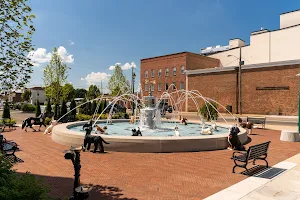 South Main Plaza image
