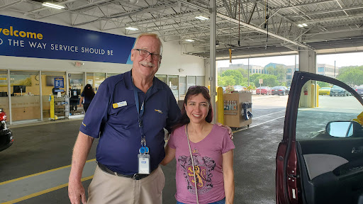 Used Car Dealer «CarMax Dealership», reviews and photos, 3611 Fountainhead Dr, San Antonio, TX 78229, USA