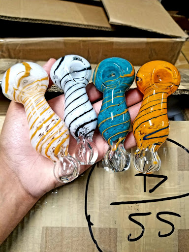 Tobacco Shop «3M Smoke Shop», reviews and photos, 644 W Chapman Ave, Placentia, CA 92870, USA