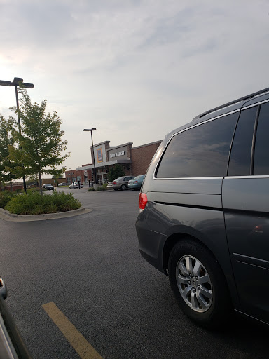 Grocery Store «ALDI», reviews and photos, 2601 W Jefferson St, Joliet, IL 60435, USA