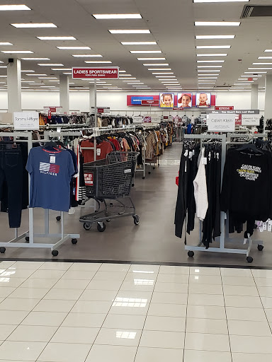 Shopping Mall «Shady Oaks Shopping Center», reviews and photos, 2415 SW 27th Ave, Ocala, FL 34471, USA