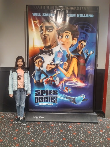 Movie Theater «Bow Tie Cinemas Marquis 16 & BTX Theater», reviews and photos, 100 Quarry Rd, Trumbull, CT 06611, USA