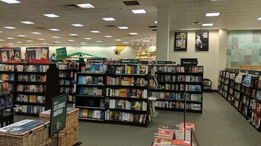 Book Store «Barnes & Noble Booksellers Happy Valley», reviews and photos, 2501 W Happy Valley Rd, Phoenix, AZ 85085, USA