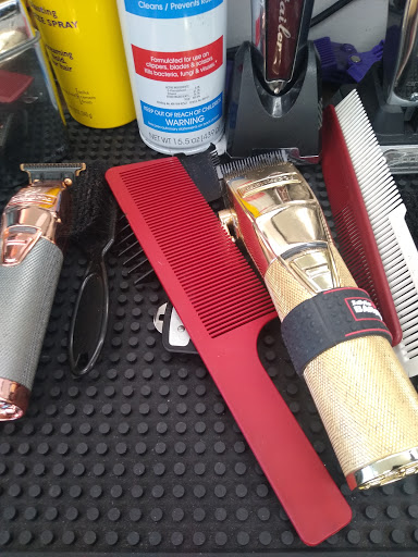 Barber Shop «Fresh Factory Barbershop», reviews and photos, 891 Farmington Ave, Bristol, CT 06010, USA