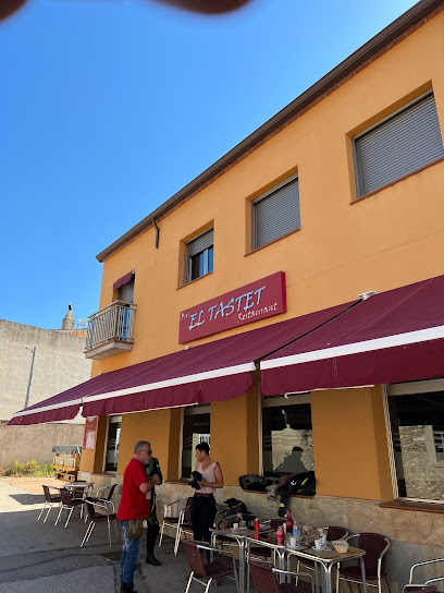 Restaurant El Tastet - Carrer Angel Guimera, 42, 43815 Les Pobles, Tarragona, Spain