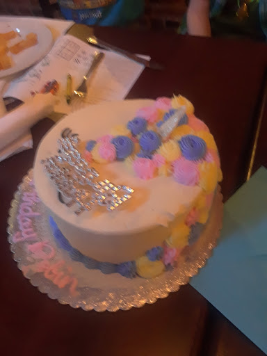 Wedding Bakery «elé Cake Co.», reviews and photos, 810 E Dixie Dr, Dayton, OH 45449, USA